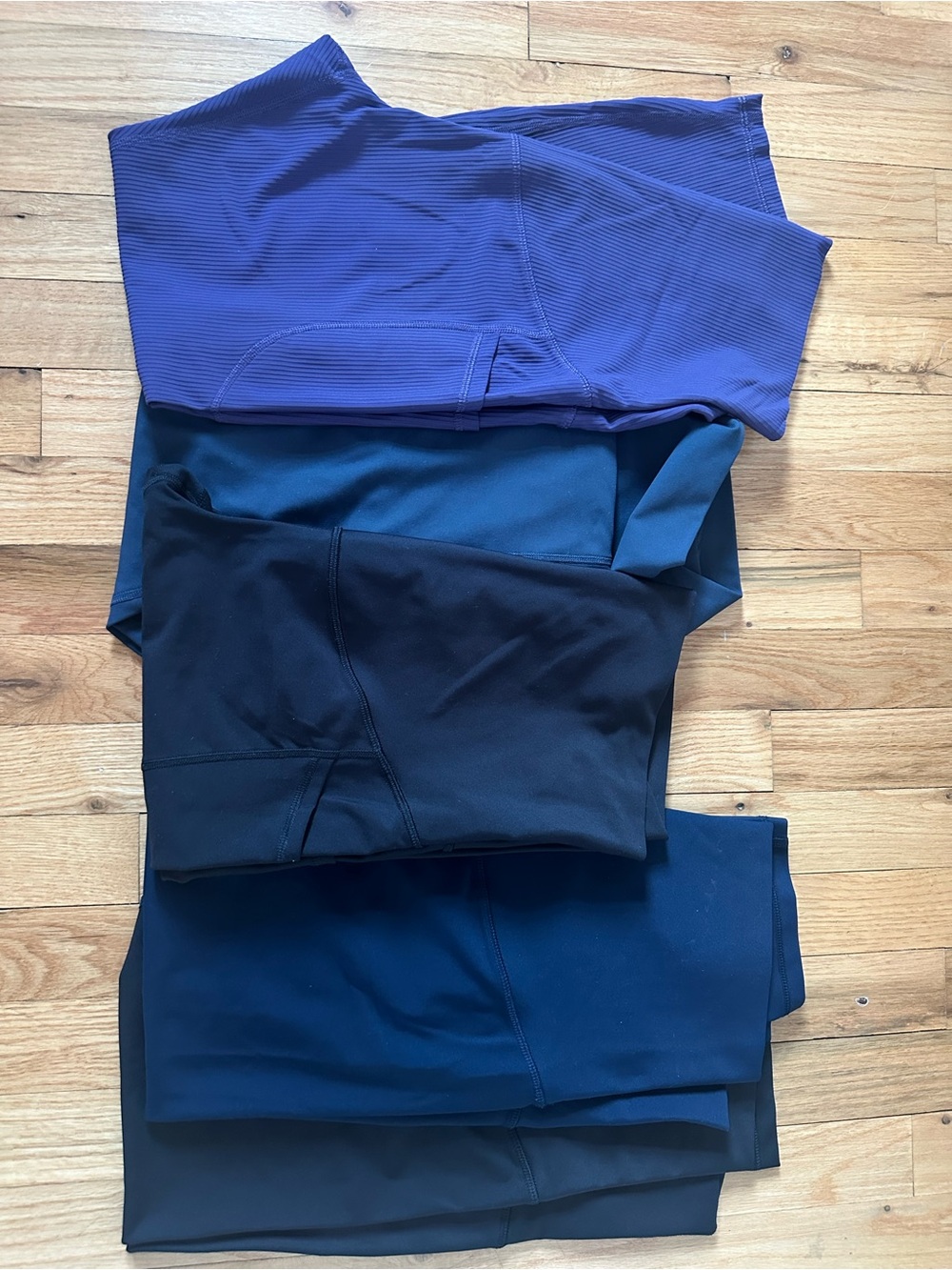 Old Navy Maternity Full-Panel PowerSoft leggings